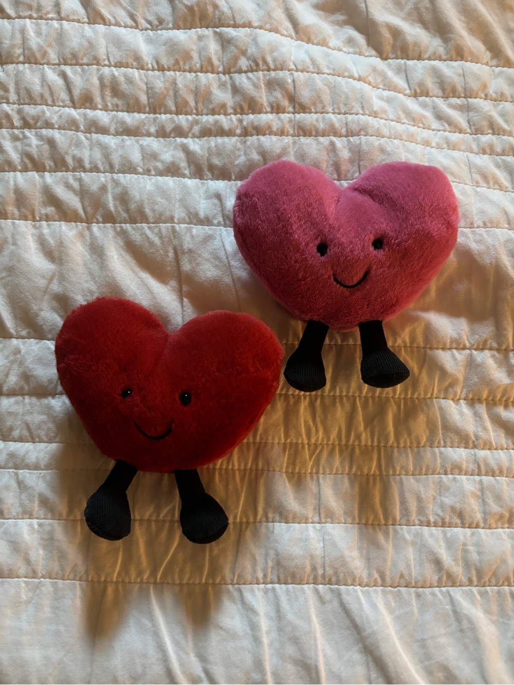 Jellycat Amusables Hearts - Red and Pink